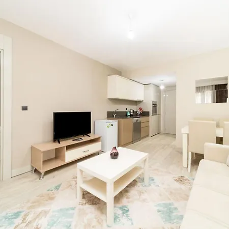 Vibrant And Central Flat With Shared Pool In Kepez Apartment *